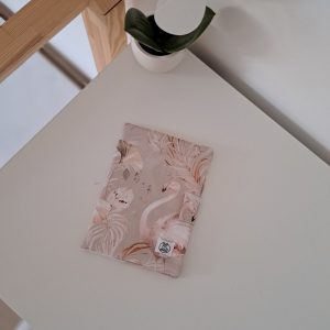 Kiskönyv borító - Karibu